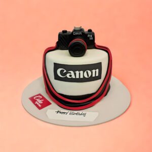 Camera 3D Designer Birthday Cake, cake square